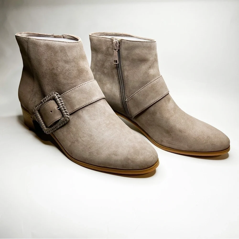 NEW JACK ROGERS Izzy Suede Bootie Gray 7.5